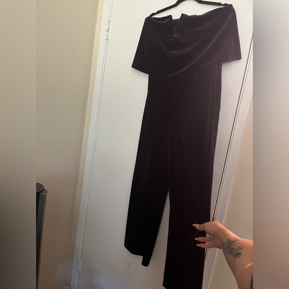 Beautiful purple velvet Lulus romper LIKE NEW - Picture 2 of 4